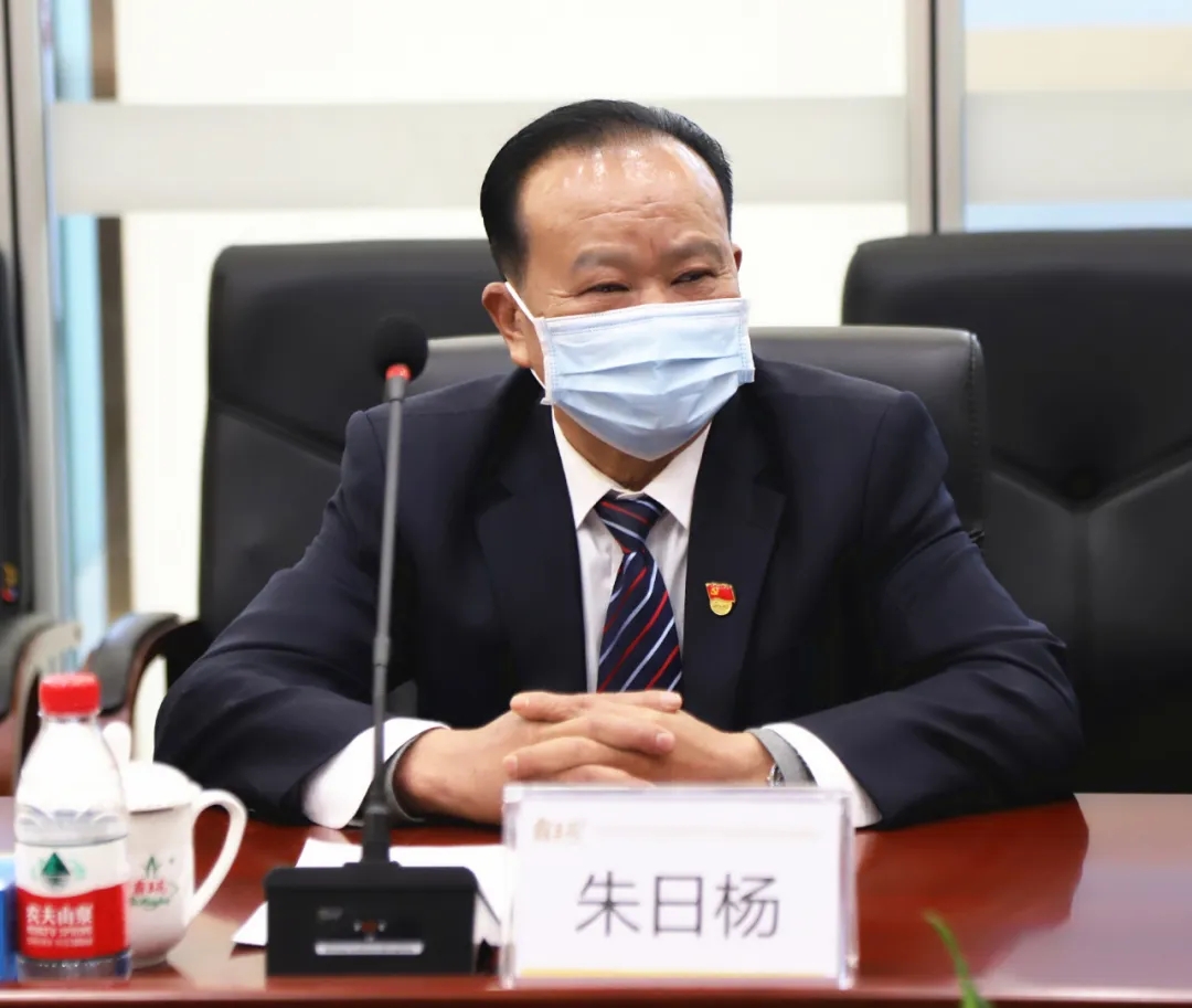 1585837930844382.jpg 640.webp (4).jpg