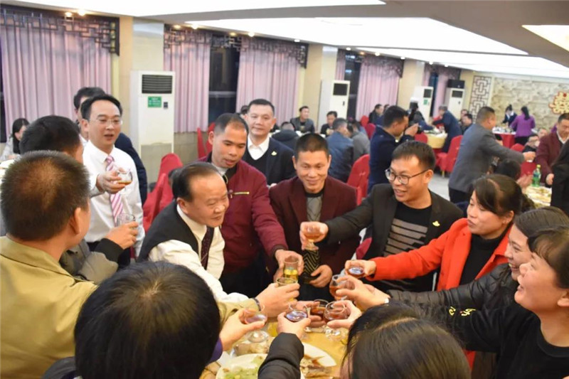 1534317850355699.jpg 11.jpg